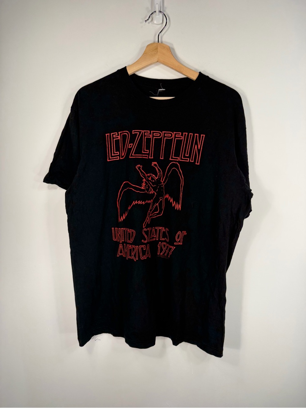 Led Zeppelin Black Graphic Band T-Shirt - Black/Red